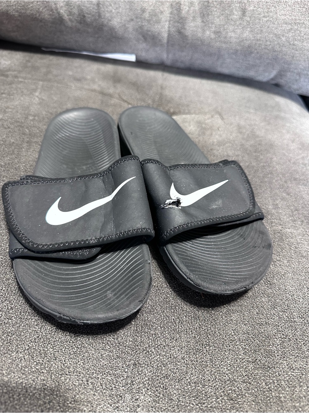 Nike Kawa Adjust Slides – Black/White – Youth 4Y (EU 36), Fair Cond.